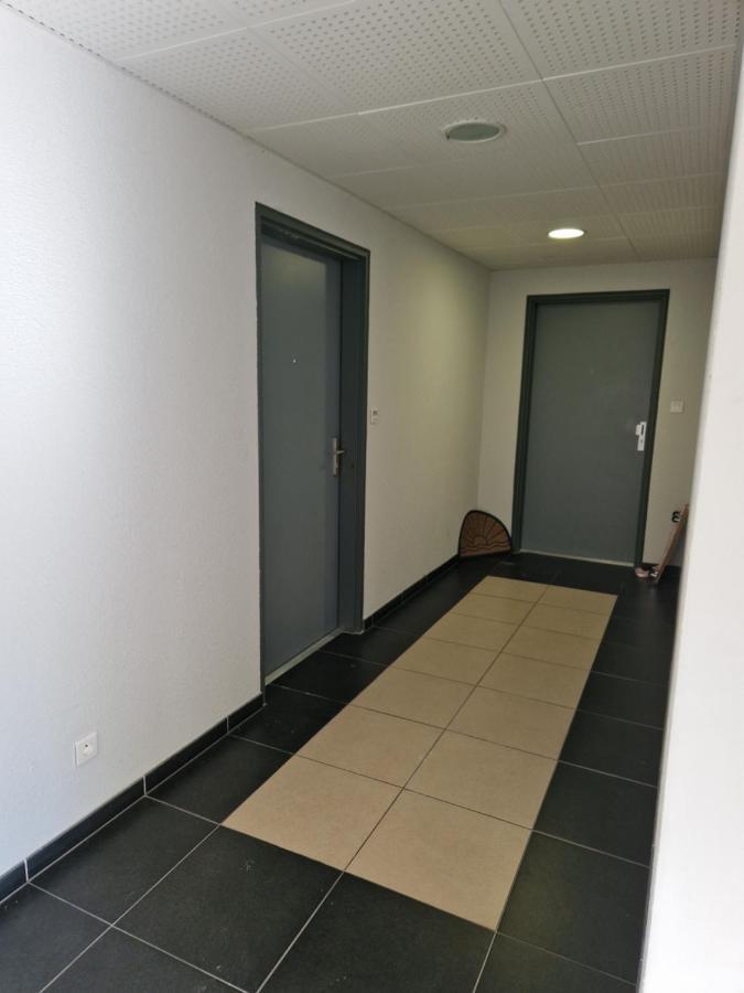 Studio Climatise Parking Gratuit Sarrola-Carcopino Luaran gambar