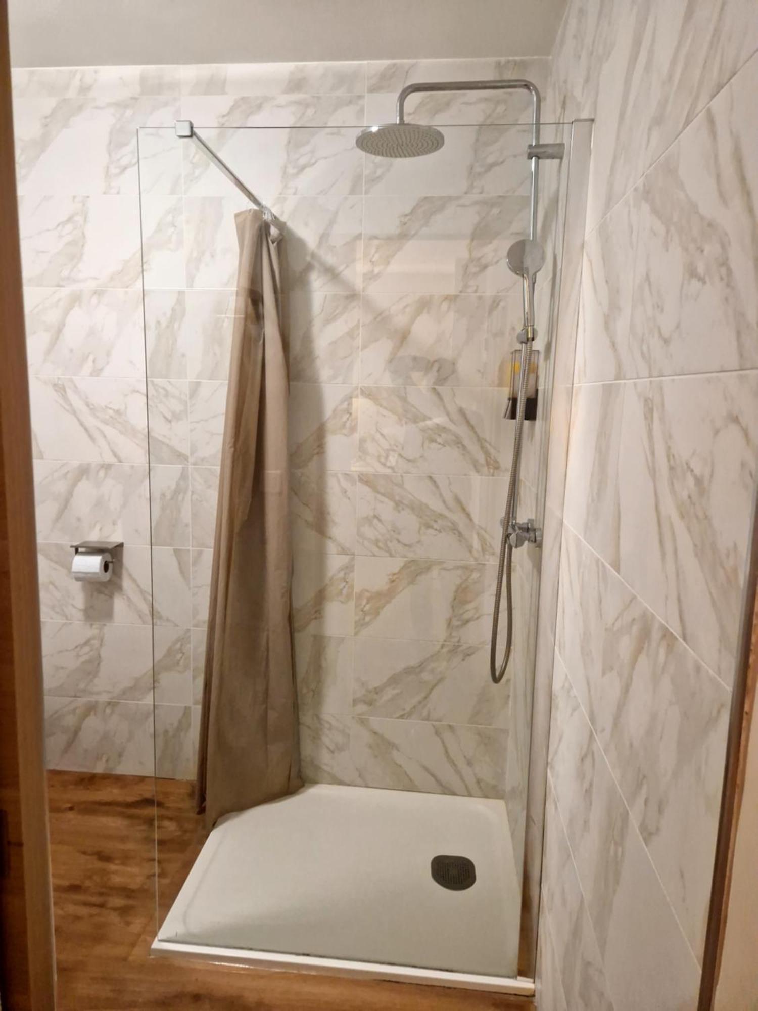 Studio Climatise Parking Gratuit Sarrola-Carcopino Luaran gambar